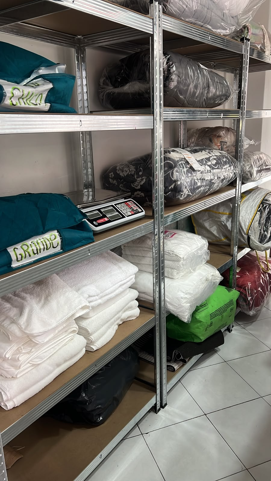 Textiles organizados para el proceso de lavanderia